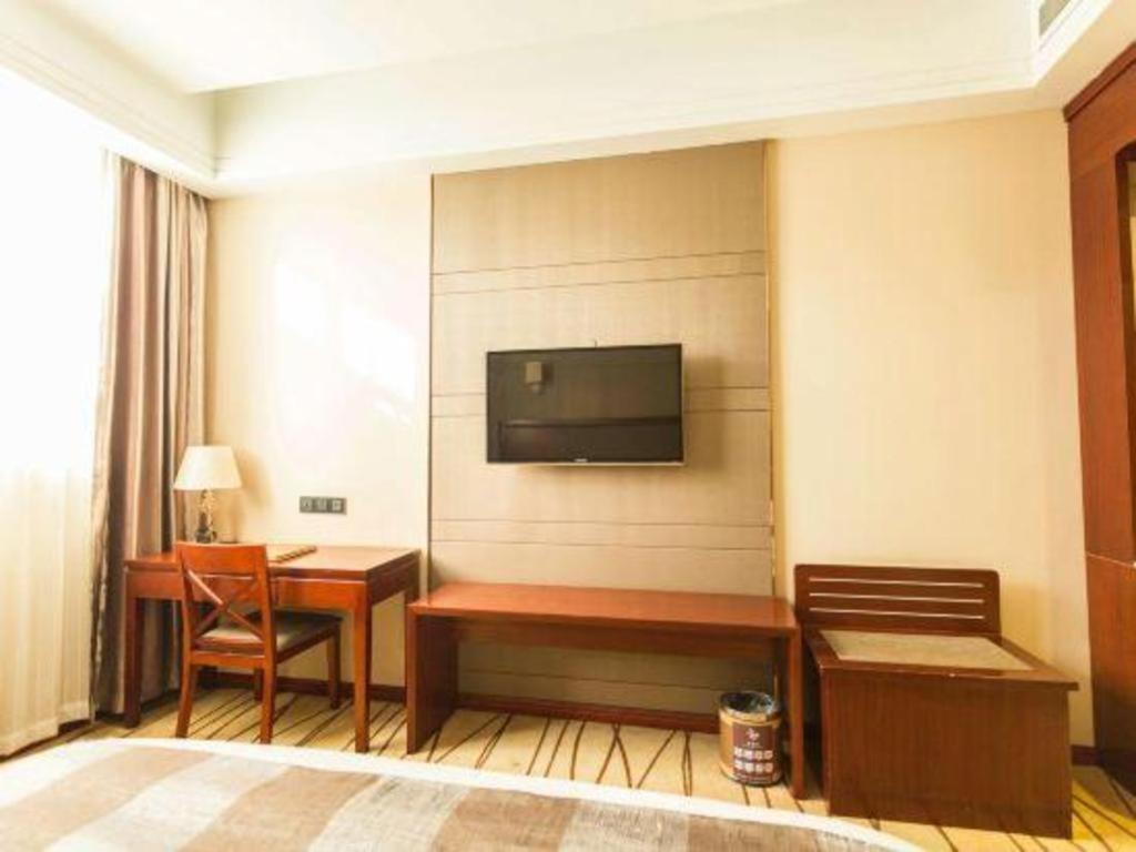 Greentree Alliance Disneyland North Gate Hotel Shanghai